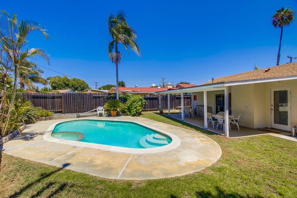 Virtual tour photo 41 of 51 for 4212 Feather Ave