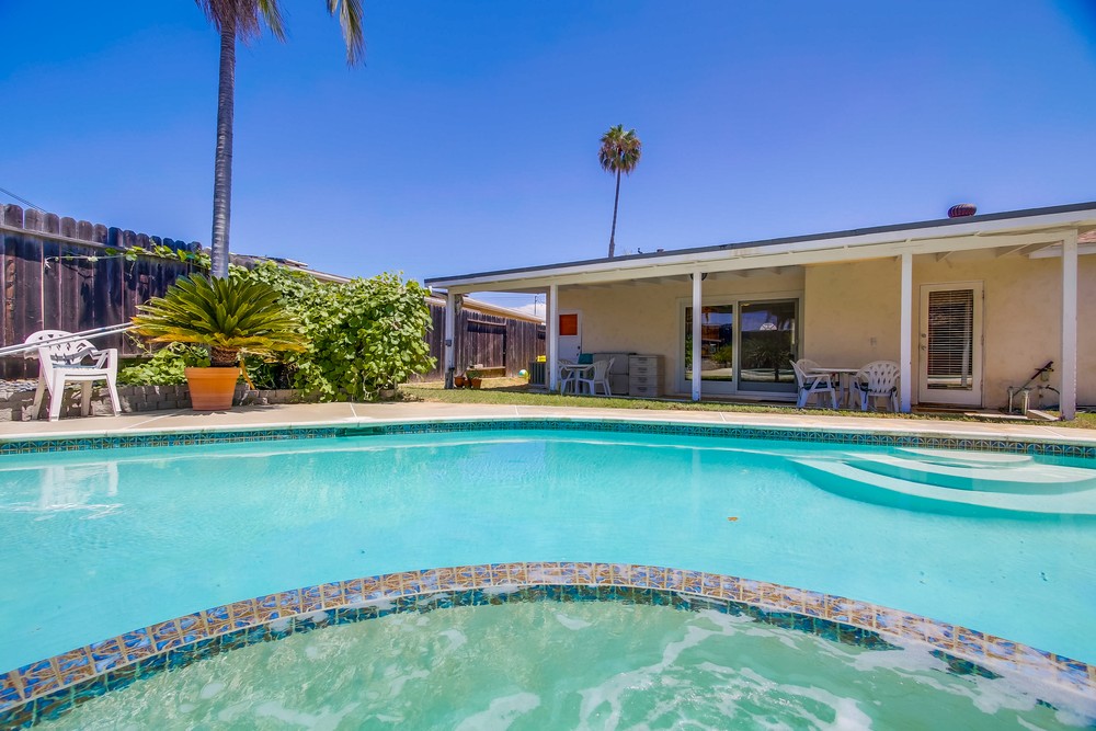 Virtual tour photo 48 of 51 for 4212 Feather Ave