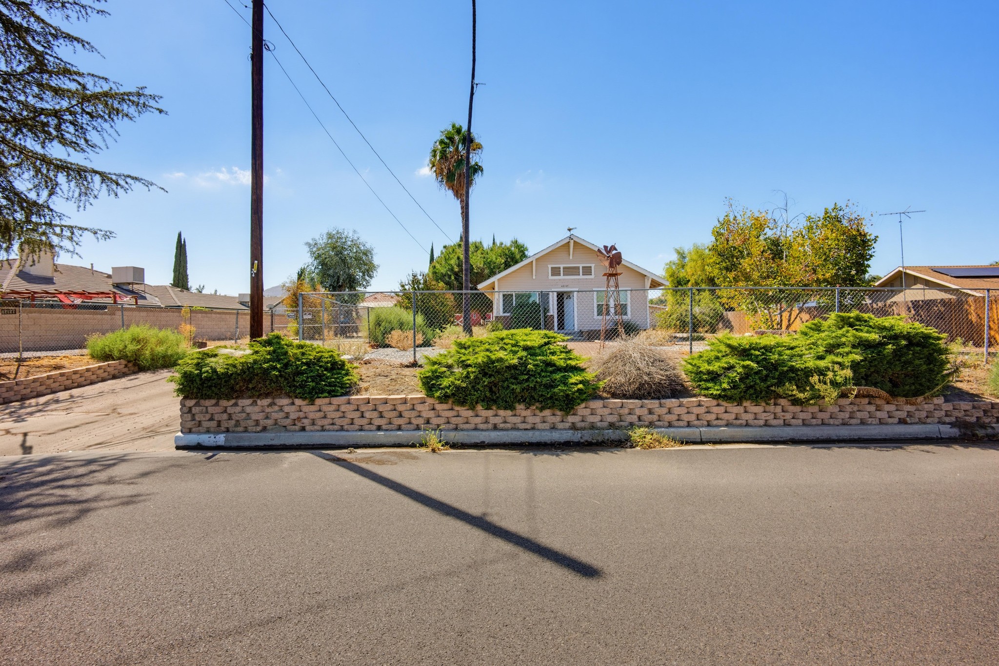 Virtual tour photo 3 of 40 for 42127 Whittier Ave