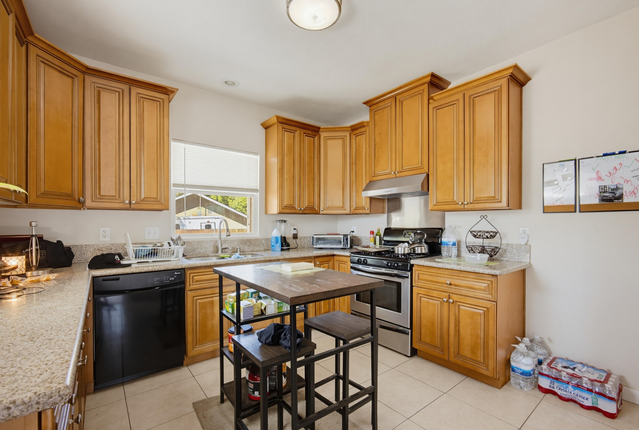 Virtual tour photo 18 of 40 for 42127 Whittier Ave