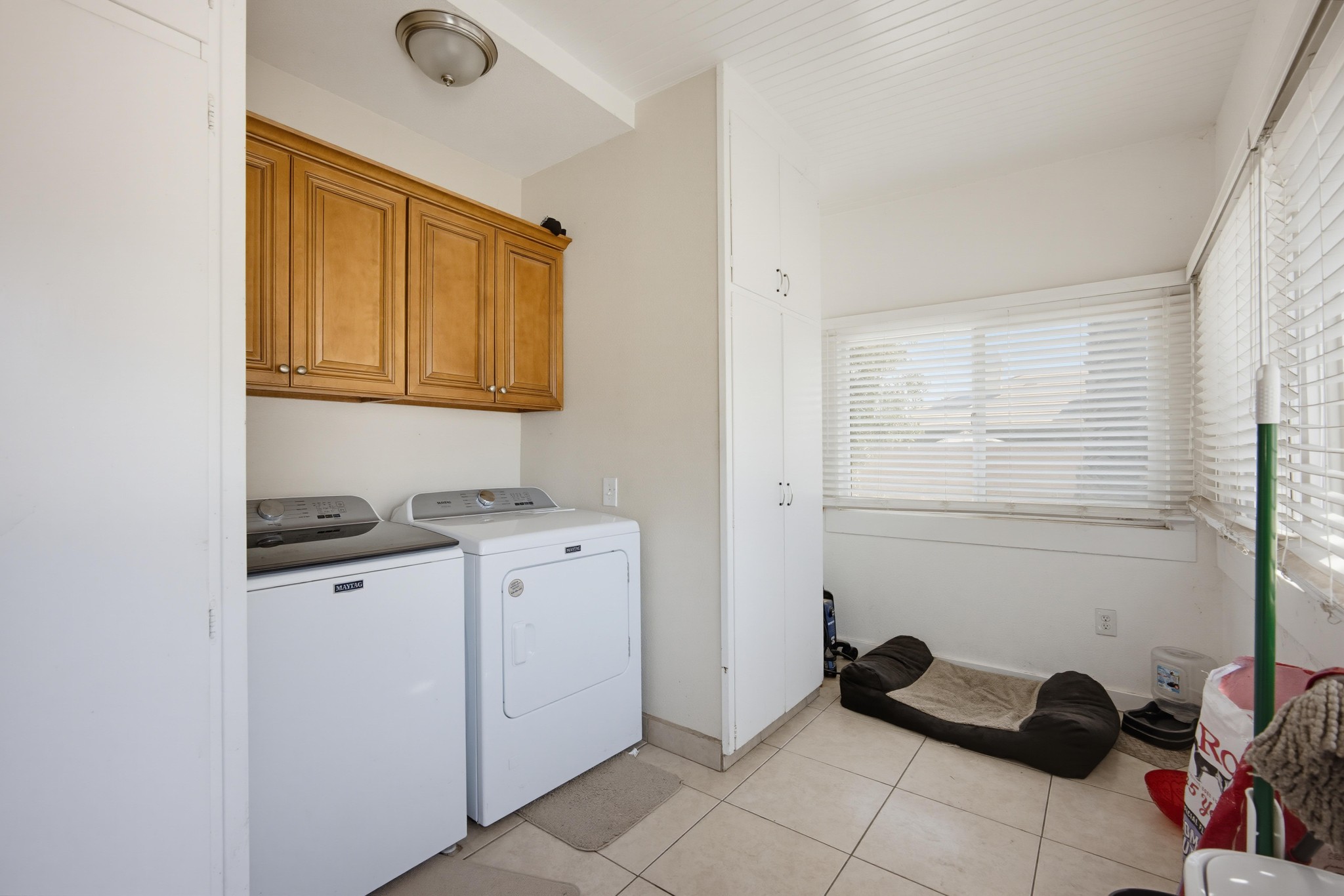 Virtual tour photo 21 of 40 for 42127 Whittier Ave