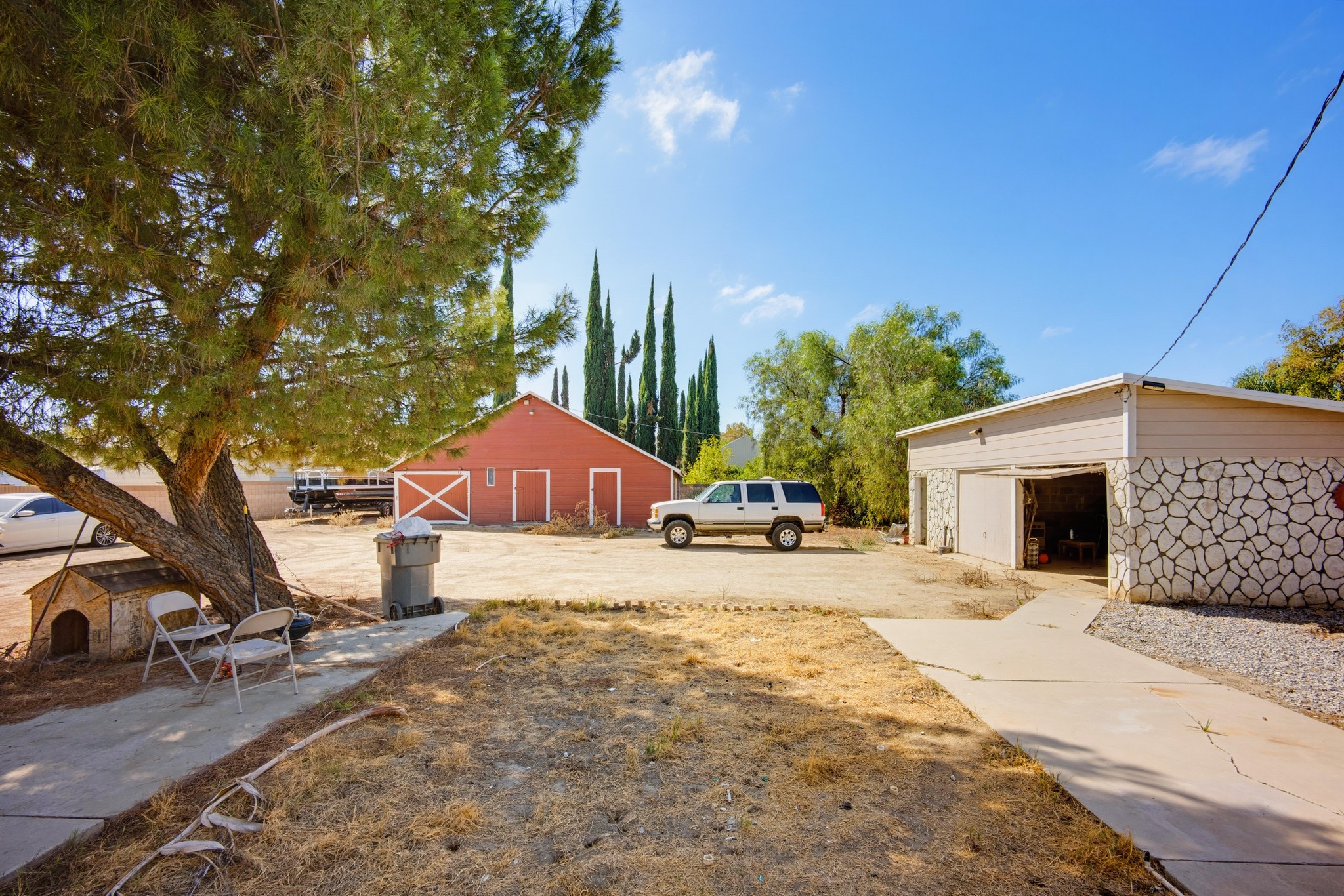 Virtual tour photo 30 of 40 for 42127 Whittier Ave