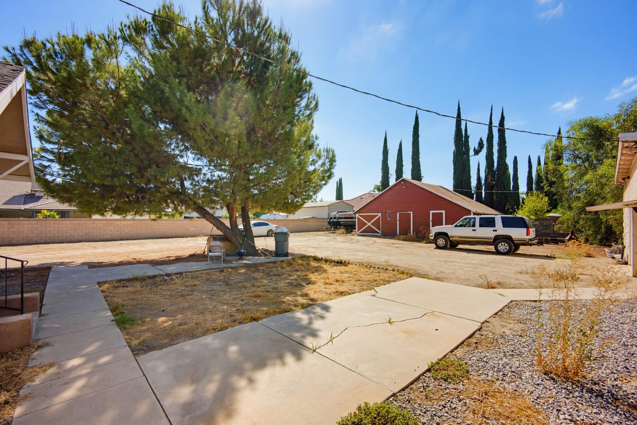 Virtual tour photo 31 of 40 for 42127 Whittier Ave