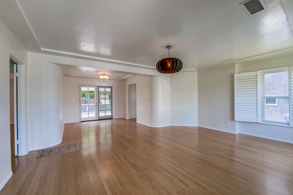 Virtual tour photo 6 of 39 for 4215 Albatross Dr