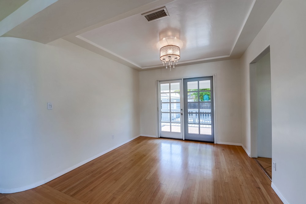 Virtual tour photo 13 of 39 for 4215 Albatross Dr