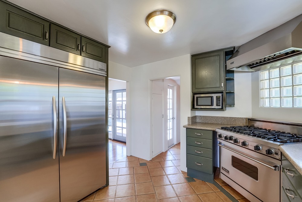 Virtual tour photo 20 of 39 for 4215 Albatross Dr