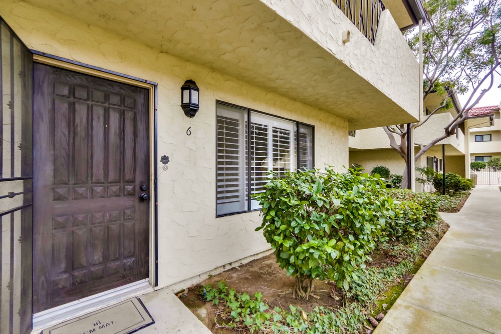 Virtual tour photo 5 of 49 for 4215 Asher St #6