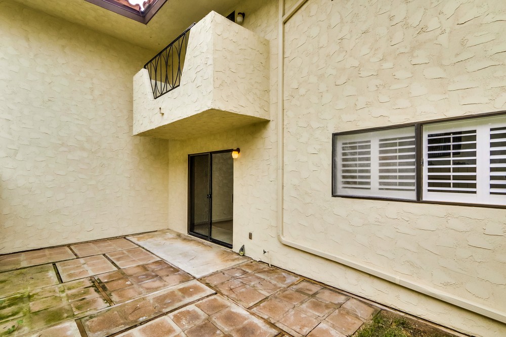 Virtual tour photo 34 of 49 for 4215 Asher St #6