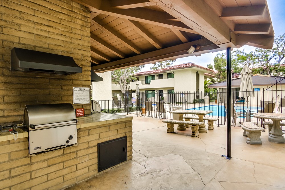 Virtual tour photo 42 of 49 for 4215 Asher St #6
