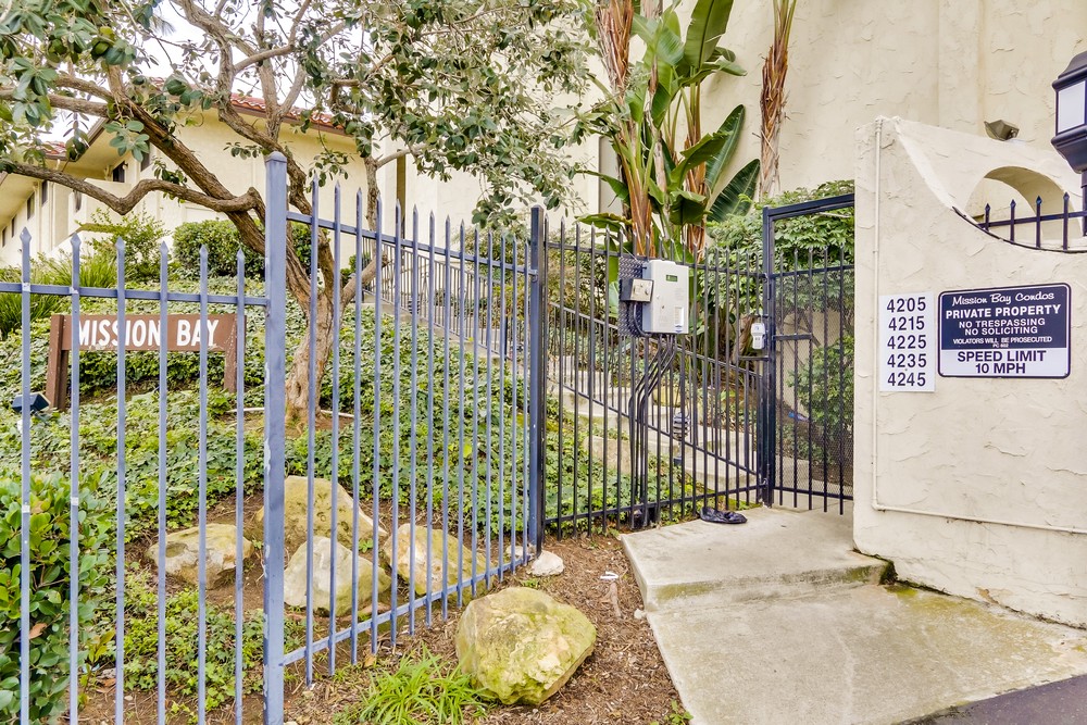 Virtual tour photo 45 of 49 for 4215 Asher St #6