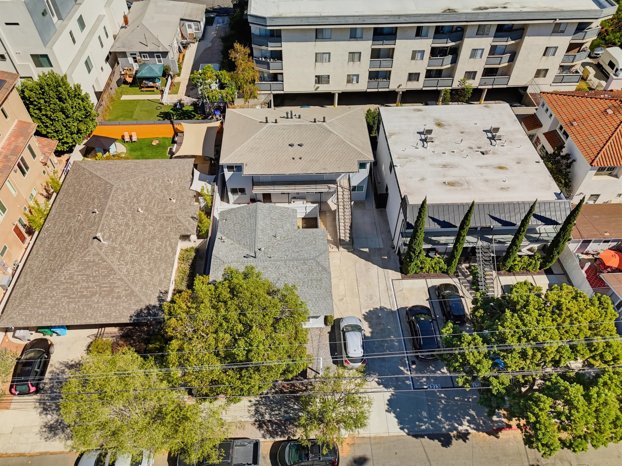 Virtual tour photo 11 of 20 for 4217-21 Third Ave