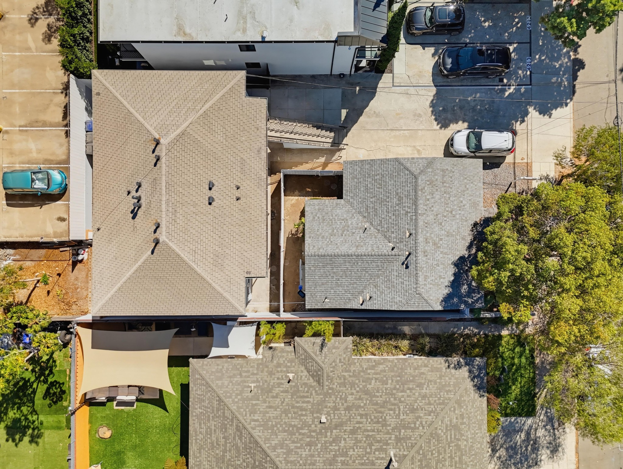 Virtual tour photo 18 of 20 for 4217-21 Third Ave