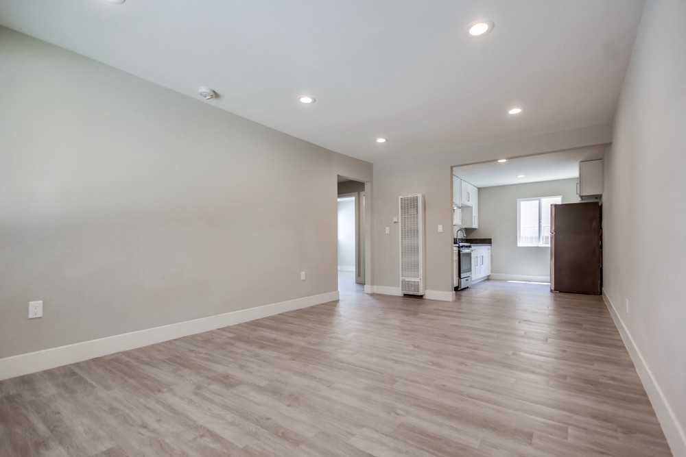 Virtual tour photo 6 of 30 for 4218 49th St