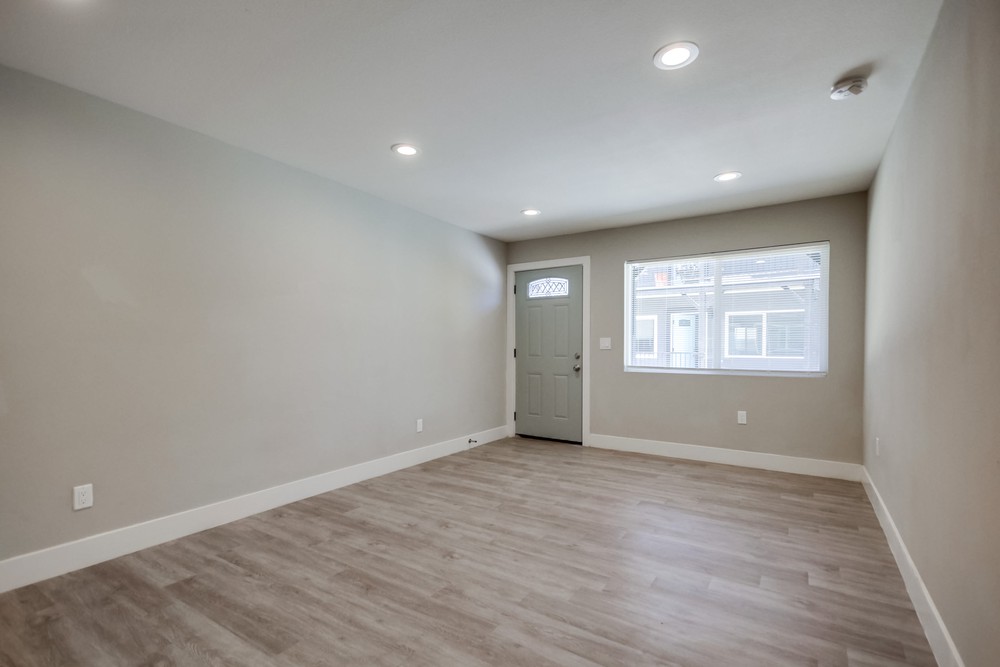 Virtual tour photo 8 of 30 for 4218 49th St