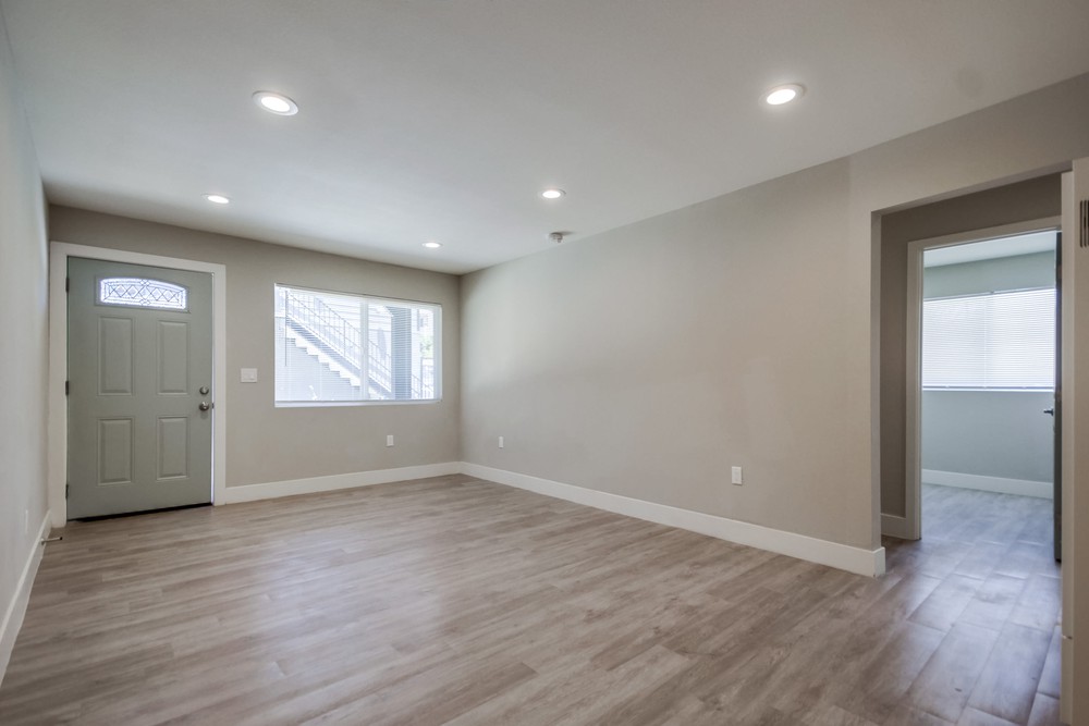 Virtual tour photo 9 of 30 for 4218 49th St