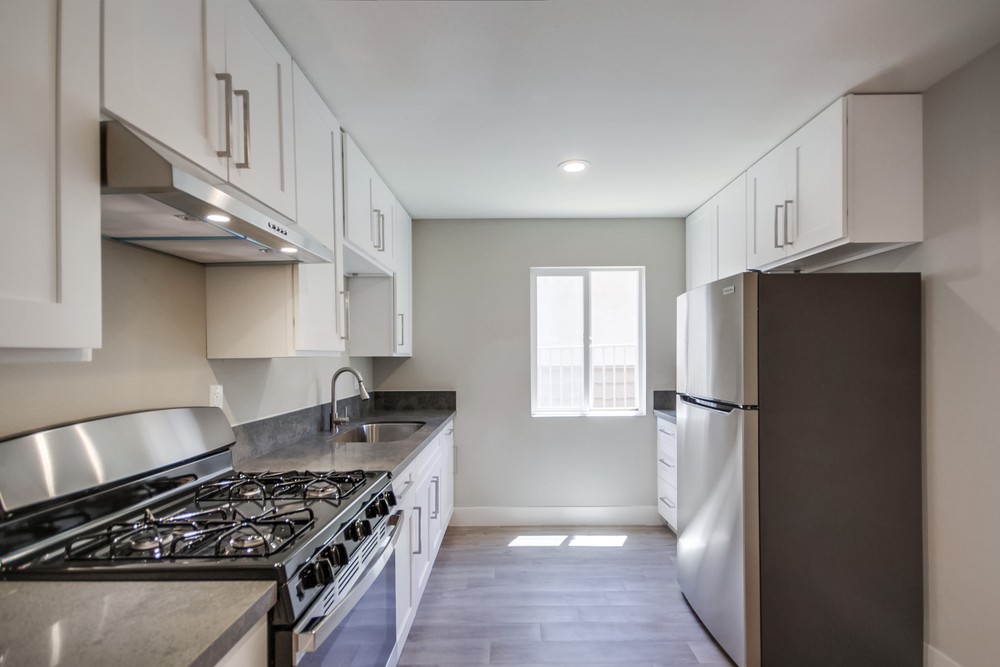 Virtual tour photo 13 of 30 for 4218 49th St