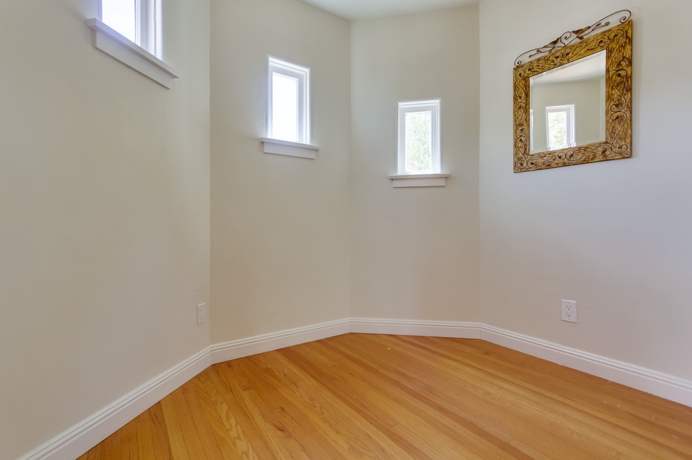 Virtual tour photo 10 of 61 for 4218 Biona Place
