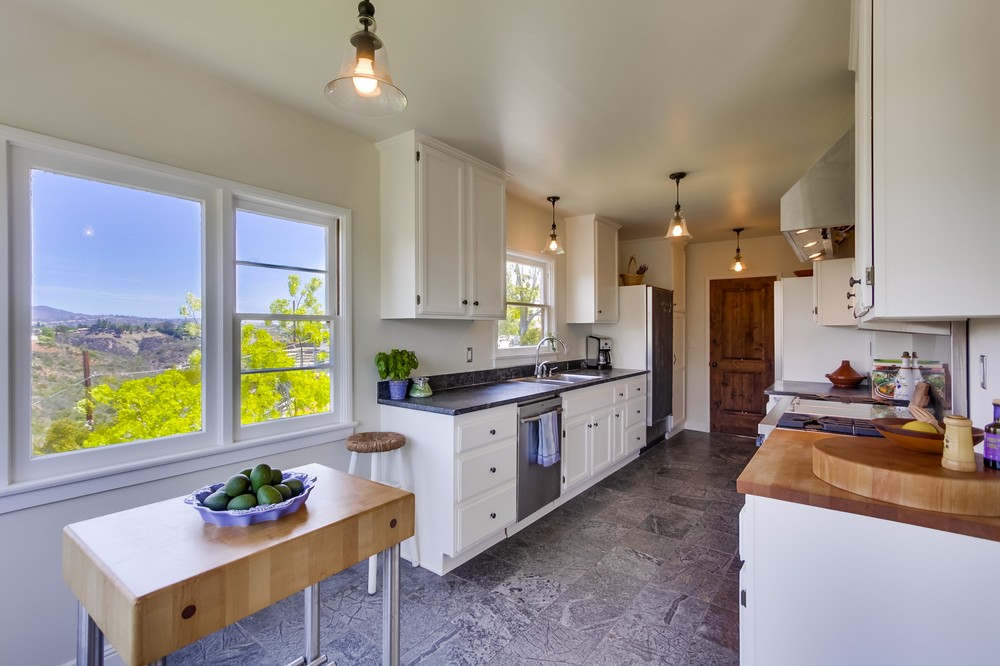 Virtual tour photo 19 of 61 for 4218 Biona Place