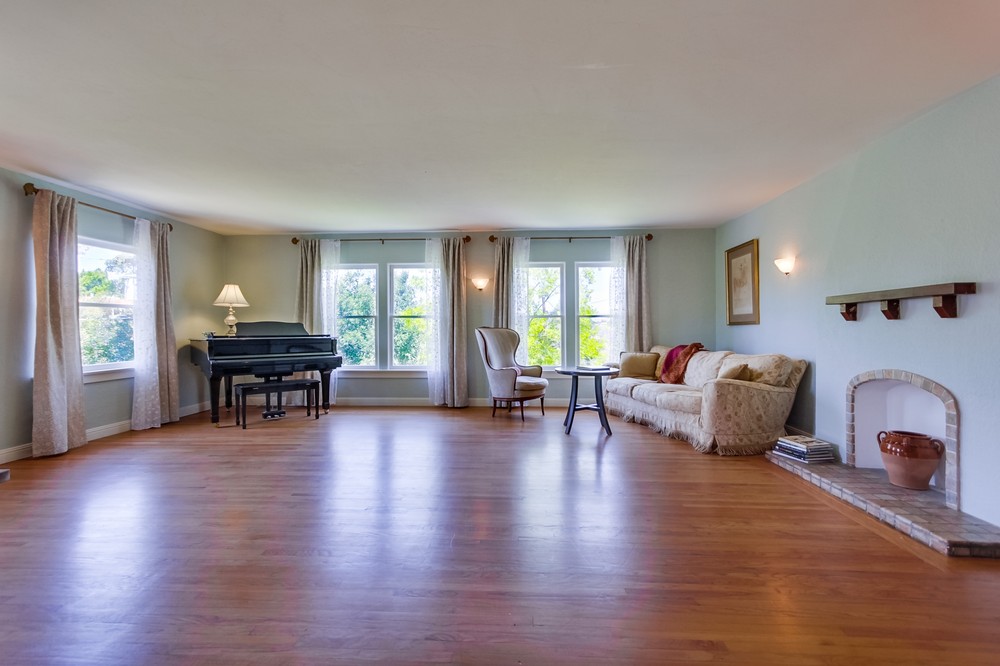 Virtual tour photo 44 of 61 for 4218 Biona Place