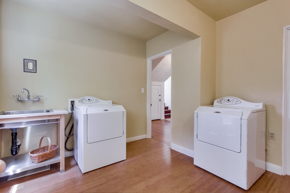 Virtual tour photo 51 of 61 for 4218 Biona Place