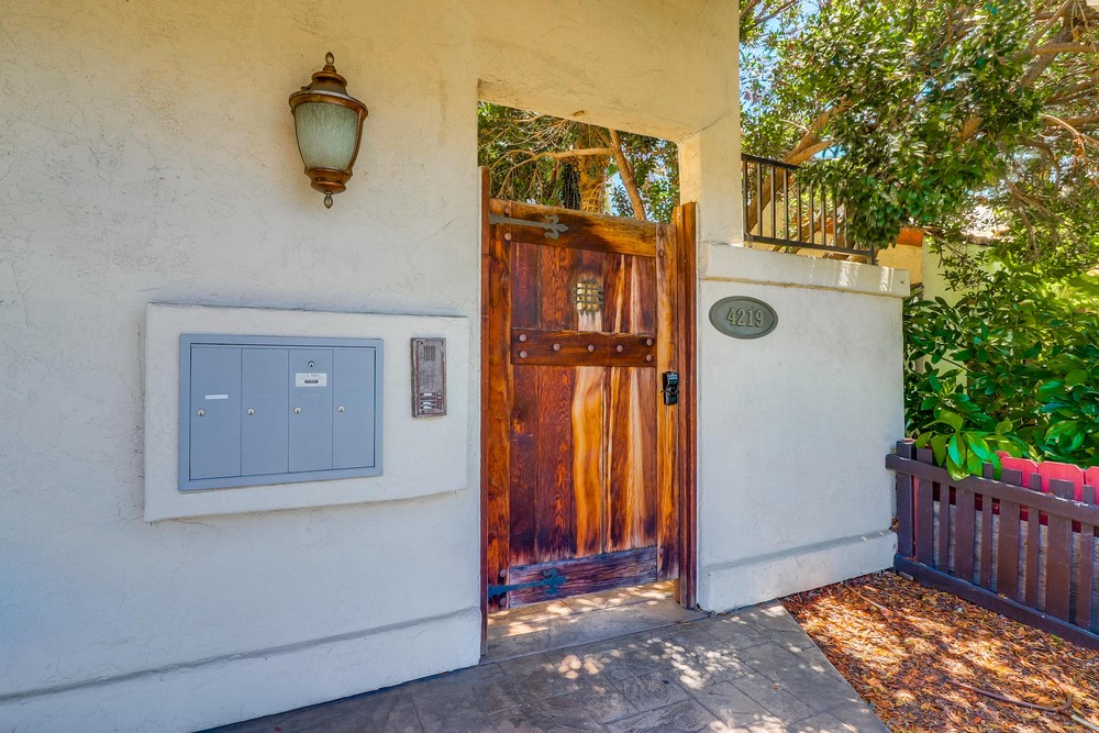 Virtual tour photo 5 of 39 for 4219 Felton St UNIT 3