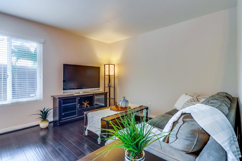 Virtual tour photo 13 of 39 for 4219 Felton St UNIT 3