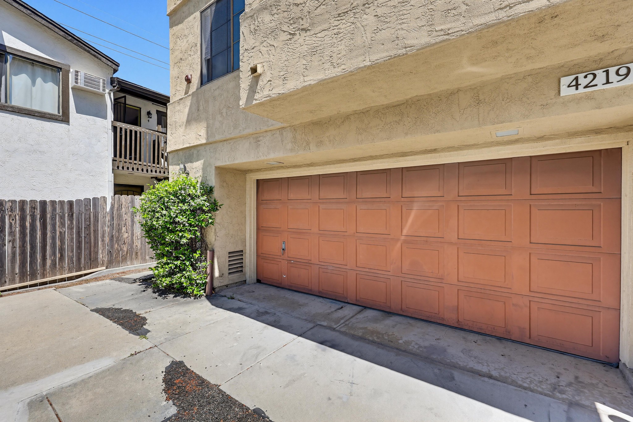 Virtual tour photo 30 of 35 for 4219 Illinois St #1