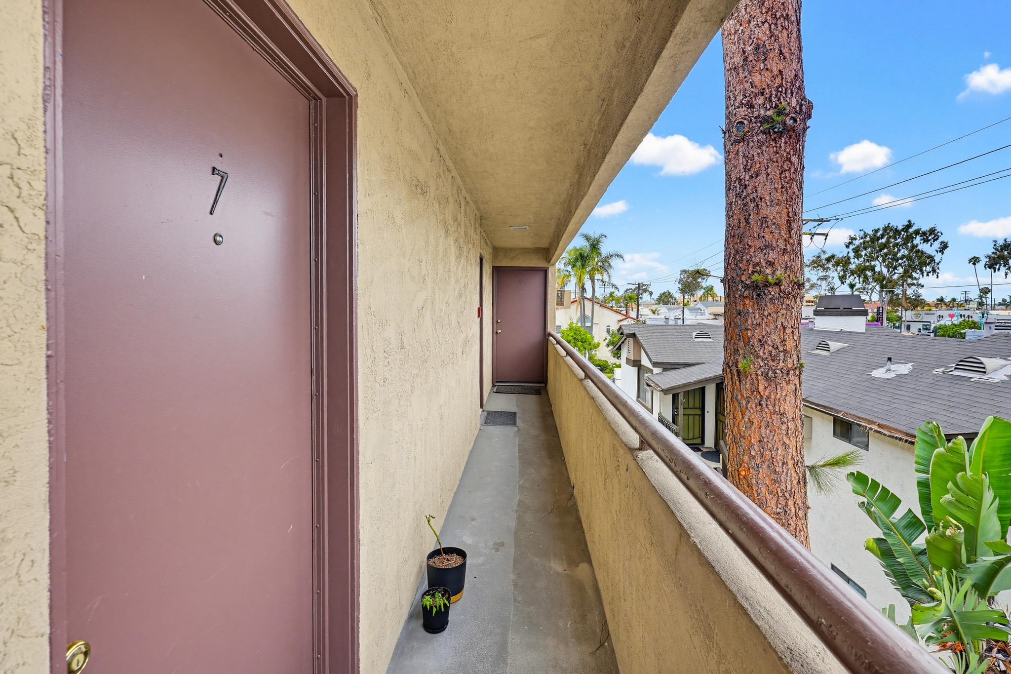 Virtual tour photo 8 of 35 for 4219 Illinois St #7