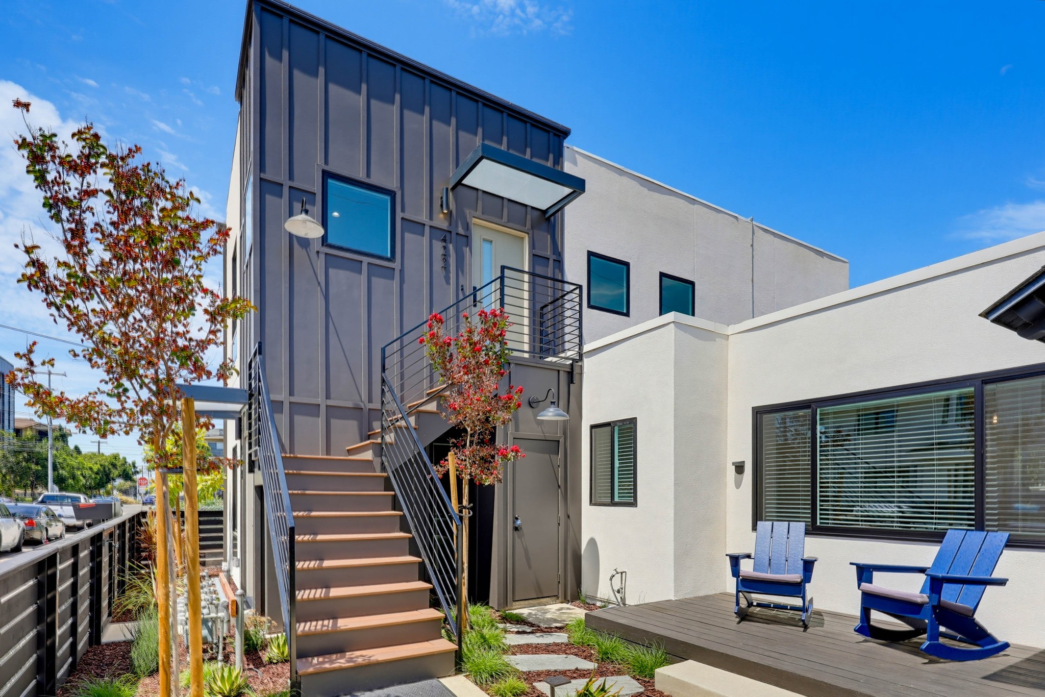 Virtual tour photo 4 of 36 for 422 Arbor Dr