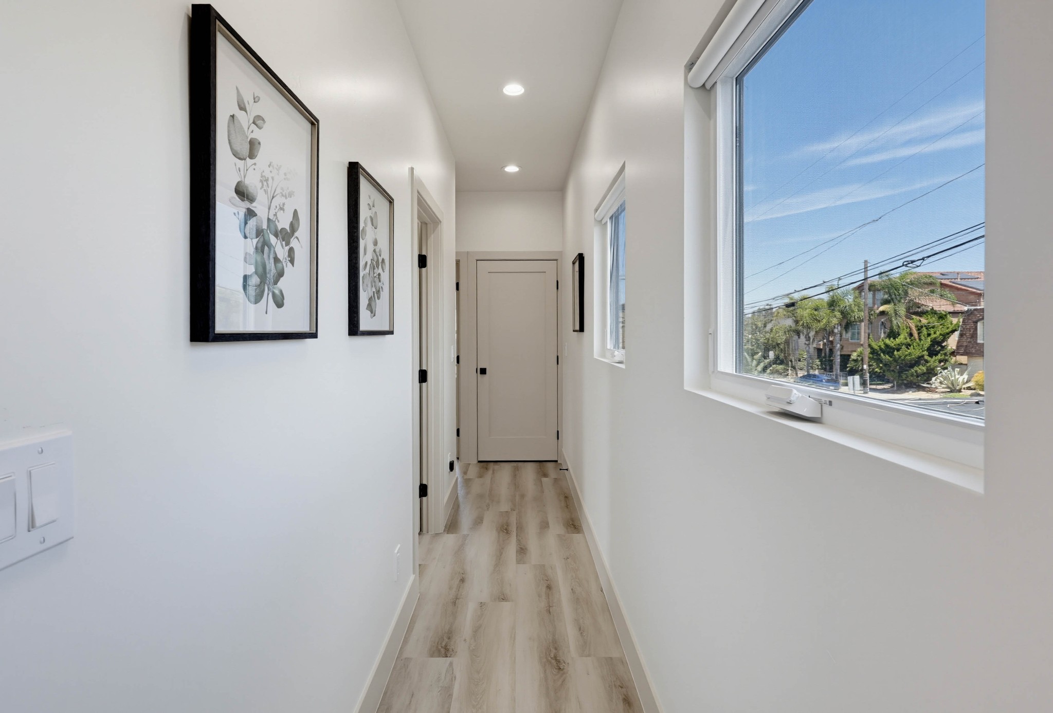 Virtual tour photo 22 of 36 for 422 Arbor Dr