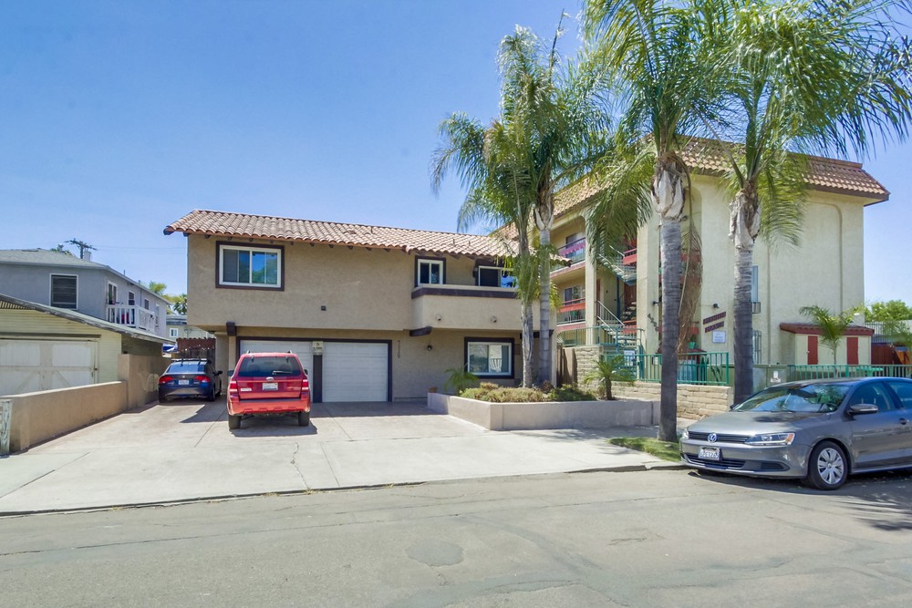 Virtual tour photo 5 of 36 for 4220 41st St