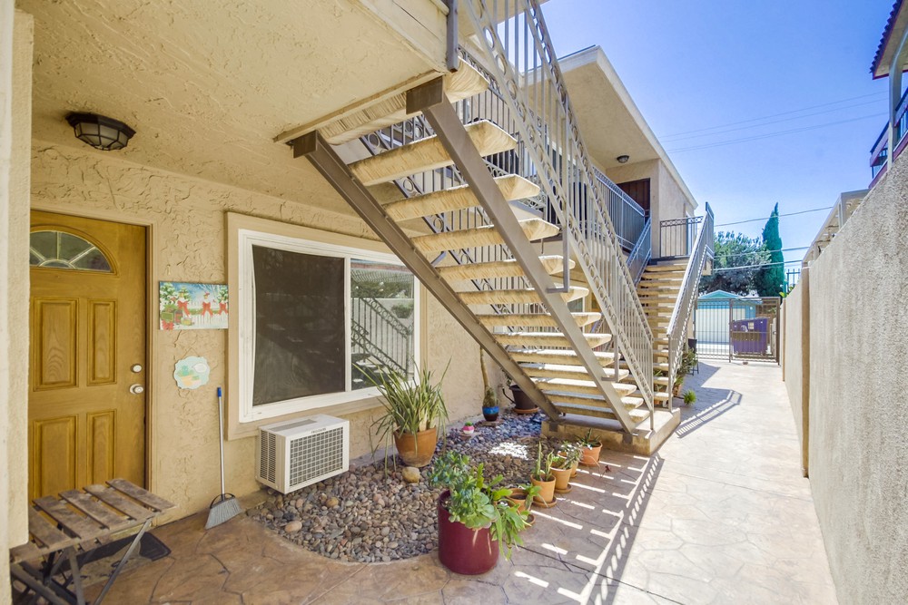 Virtual tour photo 8 of 36 for 4220 41st St