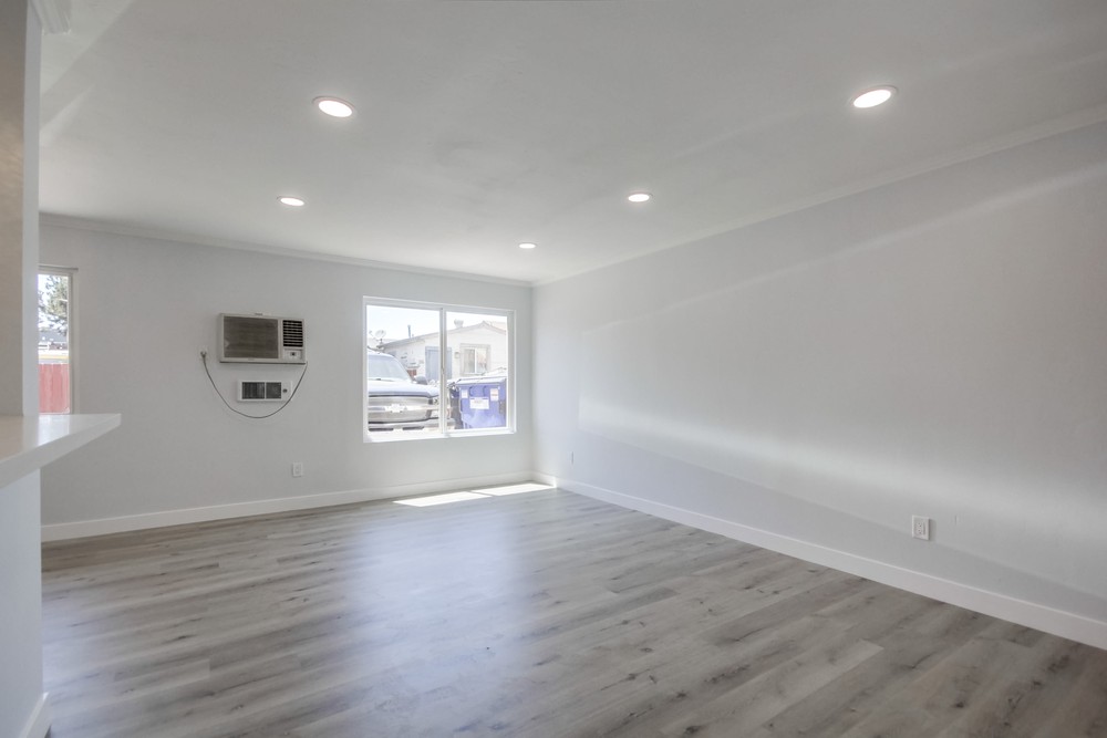 Virtual tour photo 11 of 36 for 4220 41st St