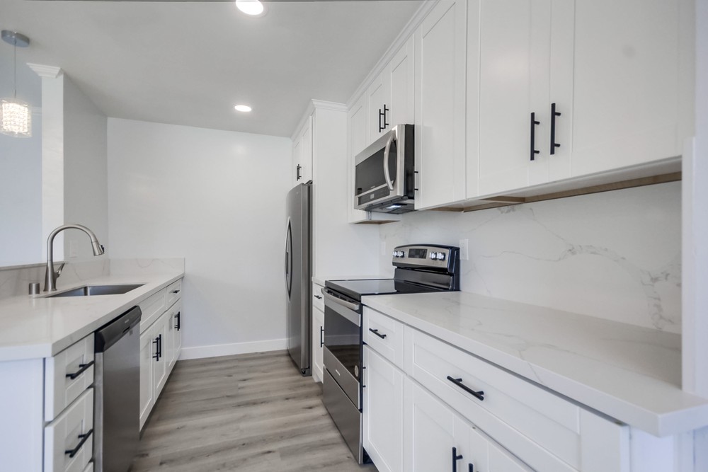 Virtual tour photo 19 of 36 for 4220 41st St