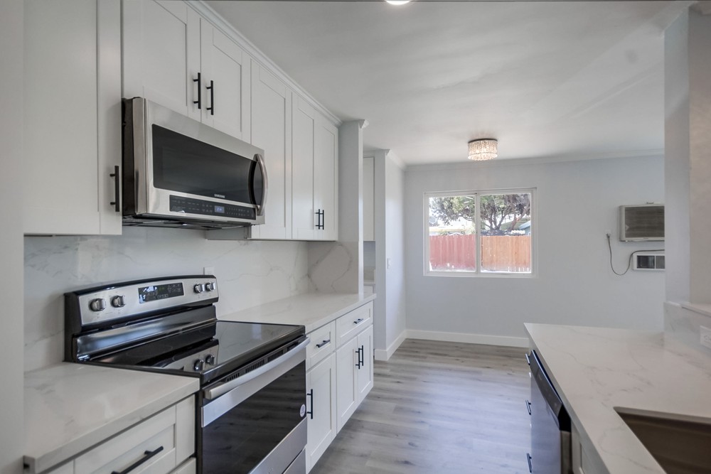Virtual tour photo 21 of 36 for 4220 41st St
