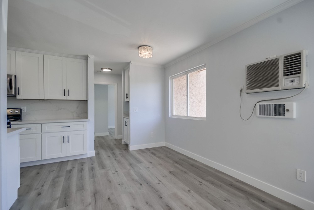 Virtual tour photo 23 of 36 for 4220 41st St