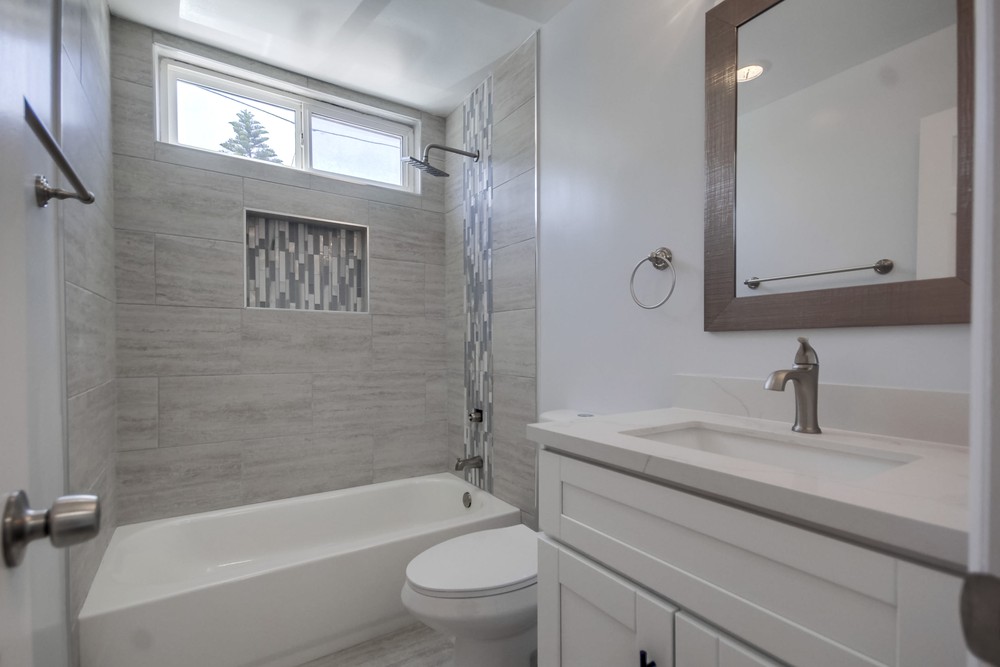 Virtual tour photo 24 of 36 for 4220 41st St