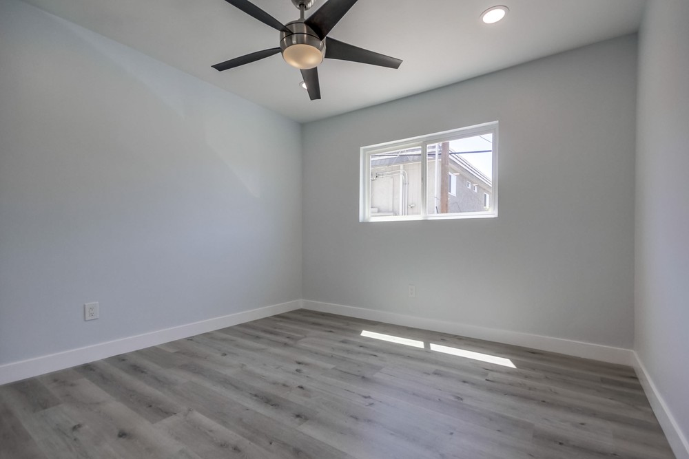 Virtual tour photo 26 of 36 for 4220 41st St