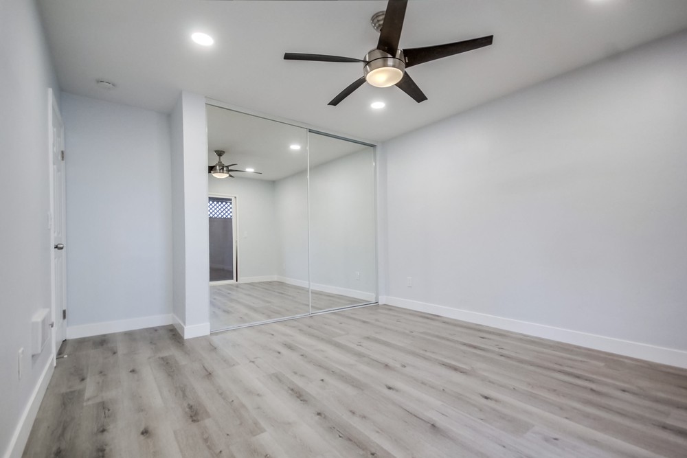 Virtual tour photo 32 of 36 for 4220 41st St