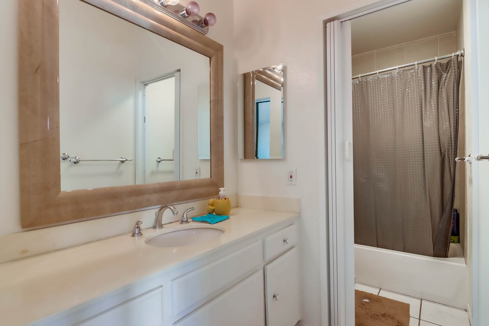 Virtual tour photo 28 of 36 for 4220 Porte De Palmas