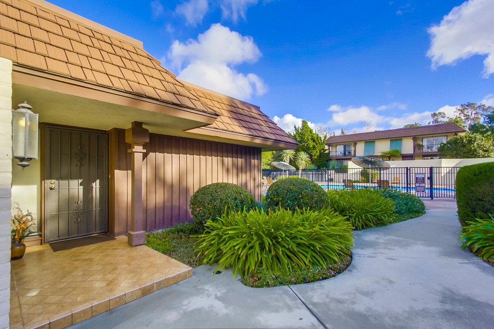 Virtual tour photo 4 of 35 for 4221 Collwood Ln