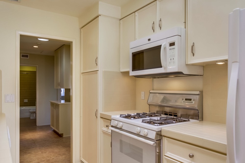 Virtual tour photo 13 of 35 for 4221 Collwood Ln