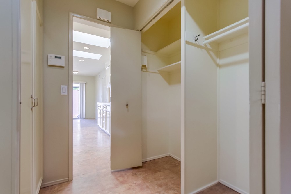 Virtual tour photo 21 of 35 for 4221 Collwood Ln