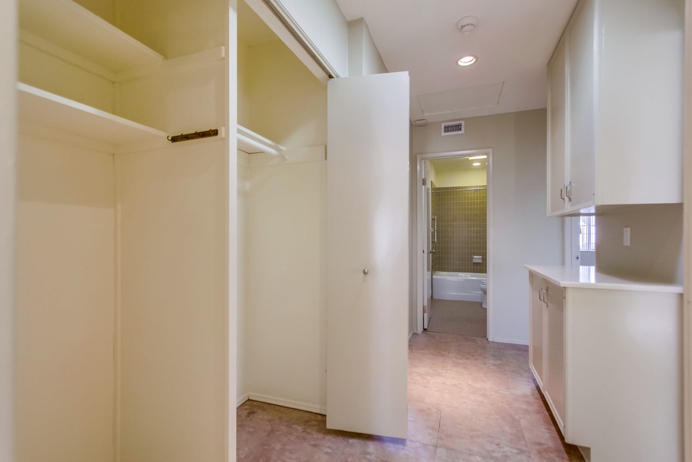 Virtual tour photo 22 of 35 for 4221 Collwood Ln