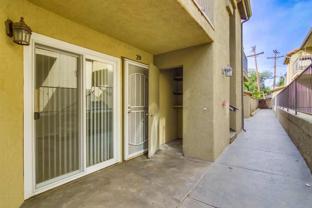 Virtual tour photo 6 of 40 for 4222 Menlo Ave