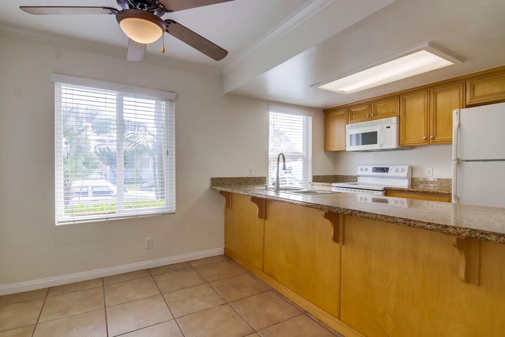 Virtual tour photo 20 of 40 for 4222 Menlo Ave