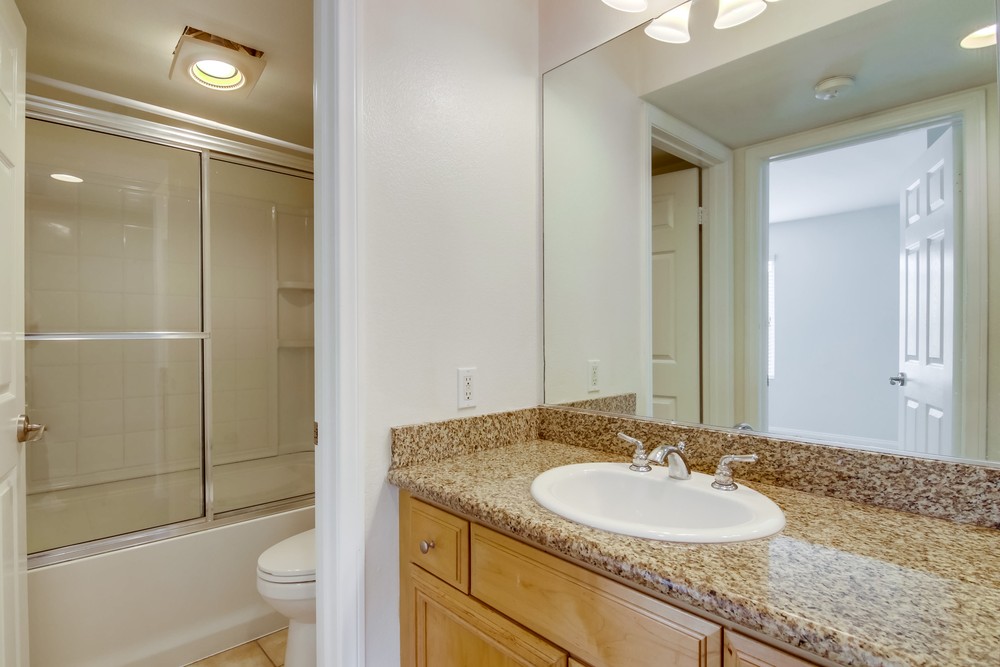 Virtual tour photo 39 of 40 for 4222 Menlo Ave