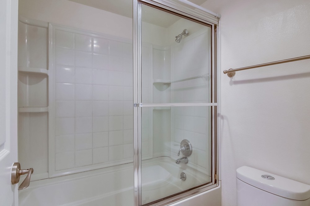 Virtual tour photo 40 of 40 for 4222 Menlo Ave