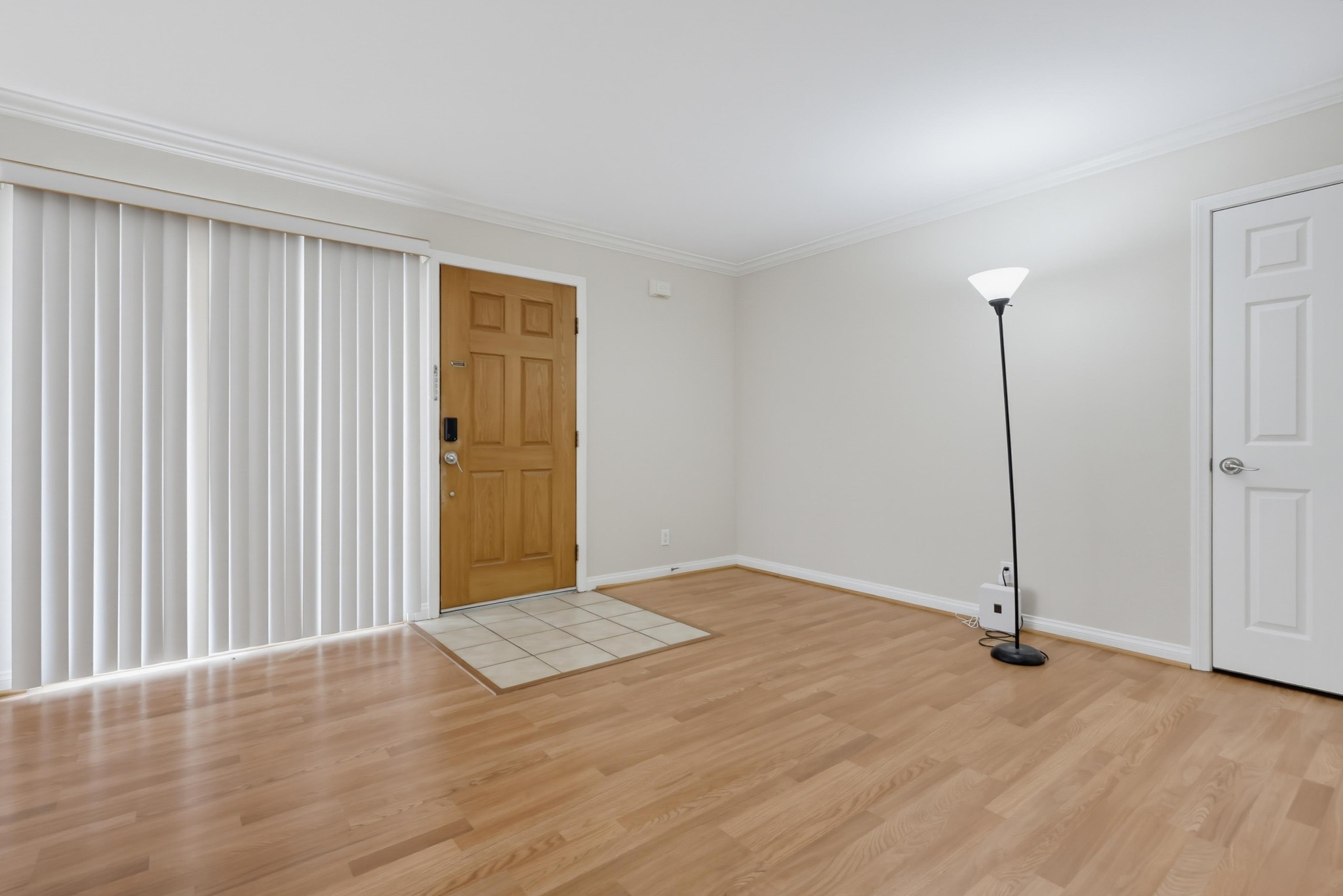 Virtual tour photo 27 of 44 for 4222 Menlo Ave Unit 21