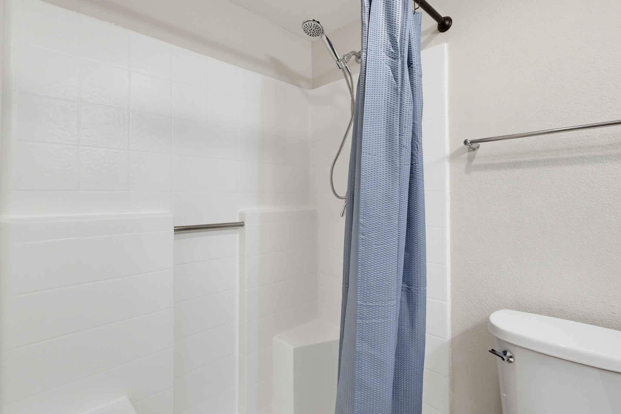 Virtual tour photo 33 of 44 for 4222 Menlo Ave Unit 21